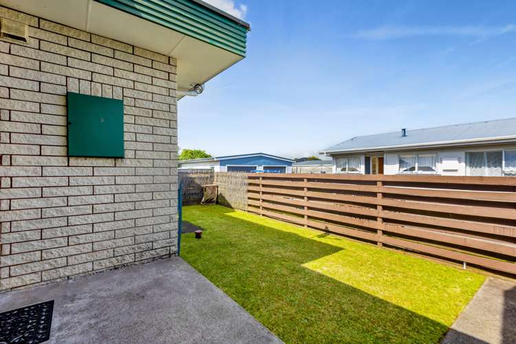 5b Riversdale Drive Merrilands_29