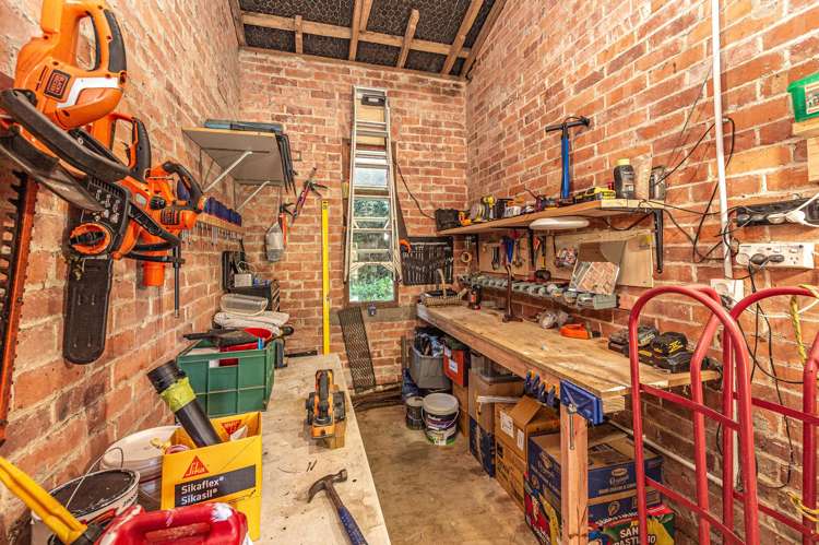 21 Putiki Drive Durie Hill_29