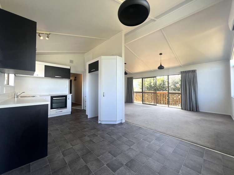 13 Ormsby Crescent_5