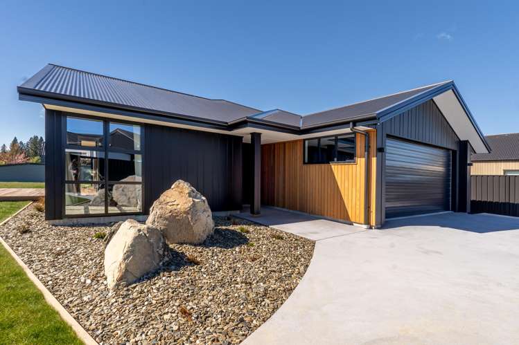 20 Jack Adamson Drive_3