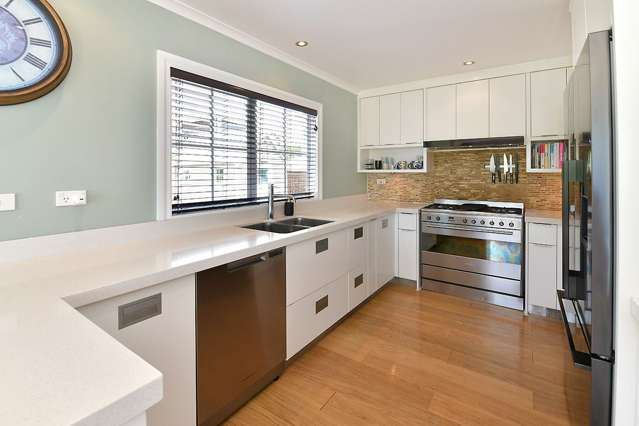 39 Athol Place Algies Bay_3