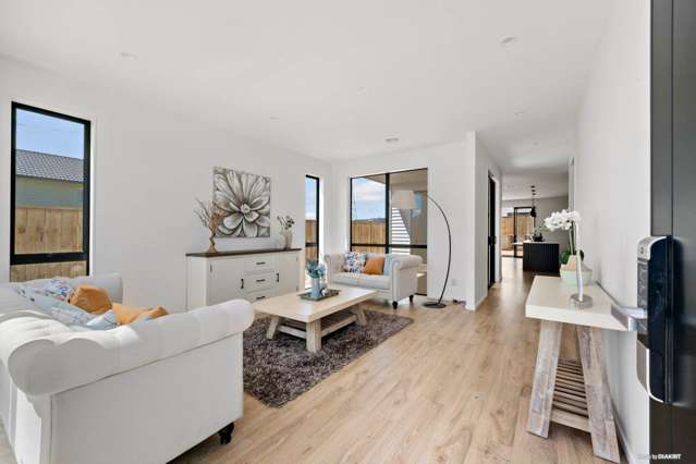 4 Ballyliffin Drive Flat Bush_1