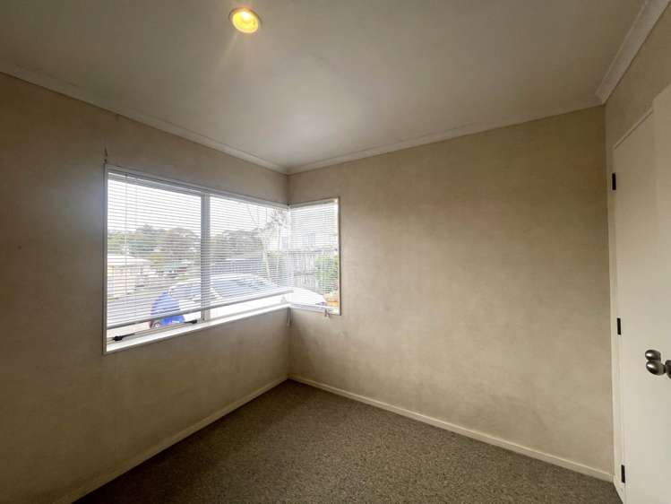 13 Milan Drive Glen Eden_14