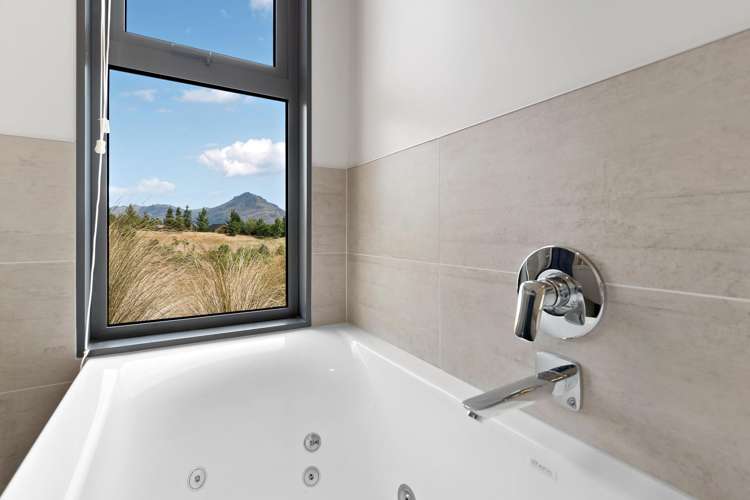 28 Mckellar Drive Jacks Point_21