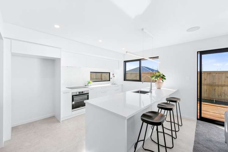 50 Falcons View Drive_1