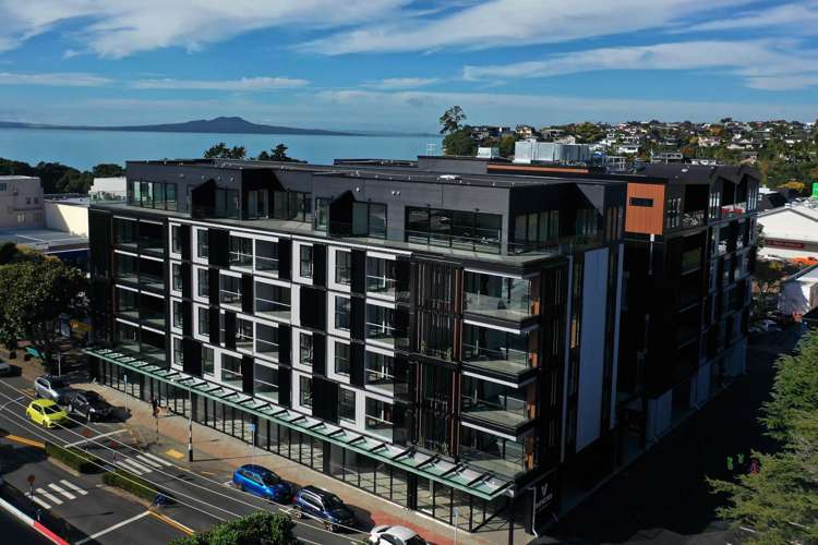 503/4 Bute Road Browns Bay_19