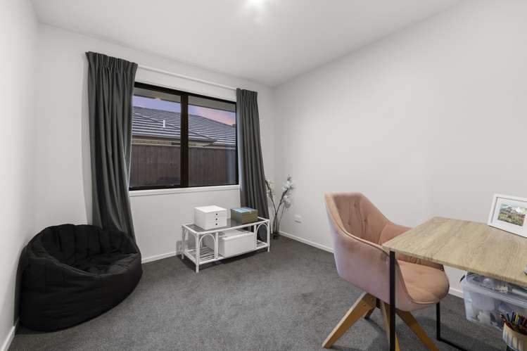 3 Swan Way Rolleston_11