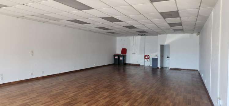 2/667 Whangaparaoa Road Stanmore Bay_3