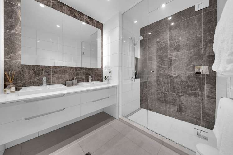208/223B Green Lane West Epsom_16
