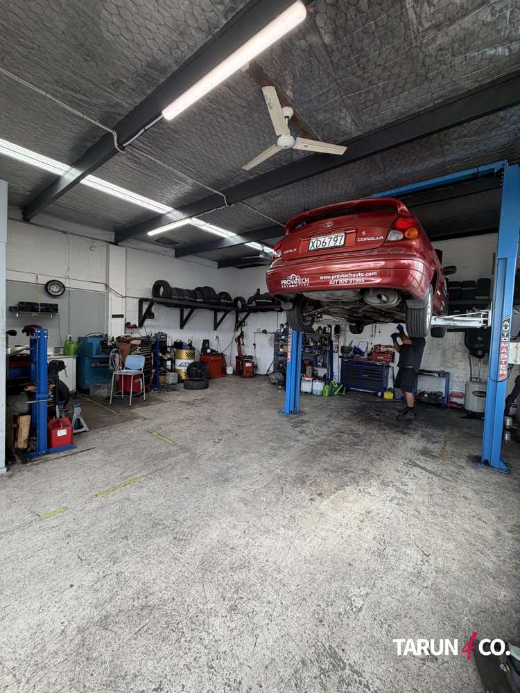 F/10 Mana Place Manukau Central_2