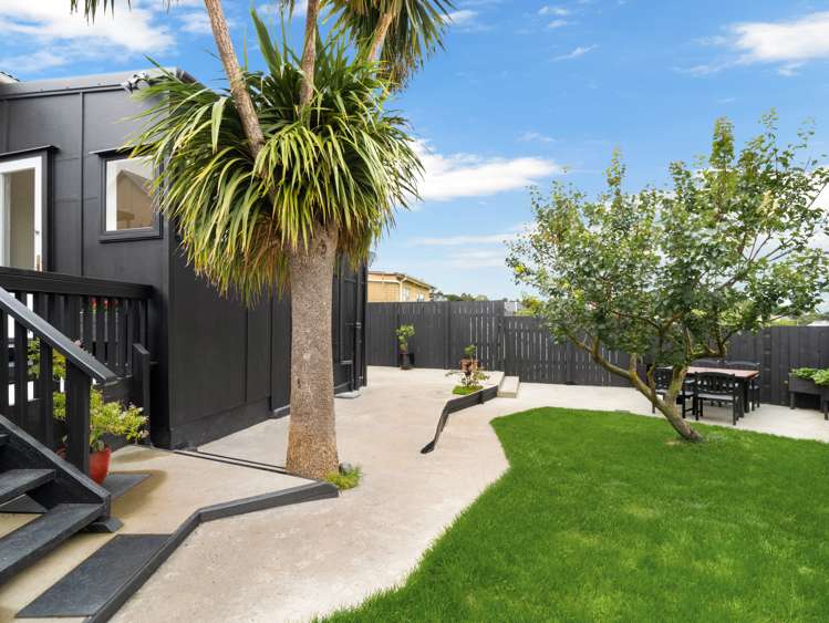 6 Magnetic Street Port Chalmers_19