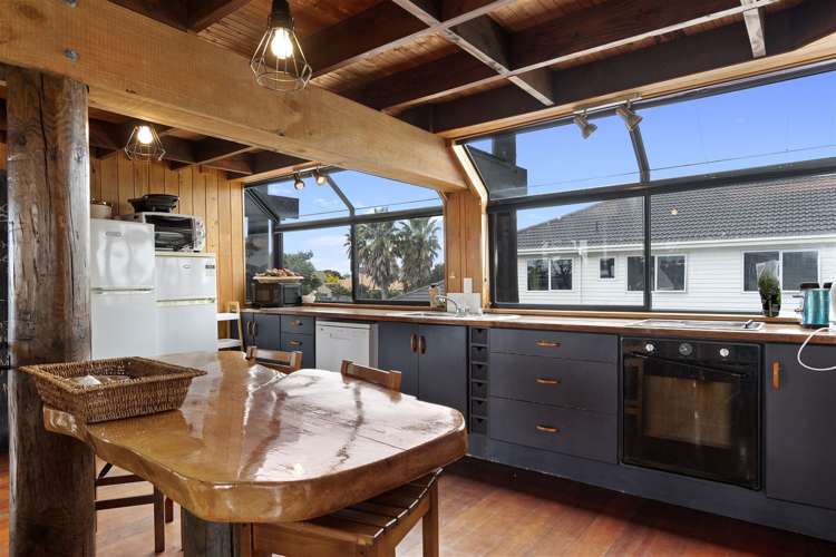 2 Palm Beach Boulevard Papamoa_5