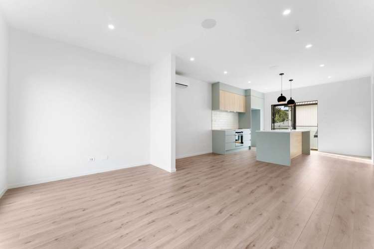 7/107 Hobsonville Road West Harbour_9