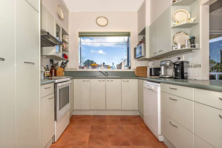 159 Esplanade Inner Kaiti_4