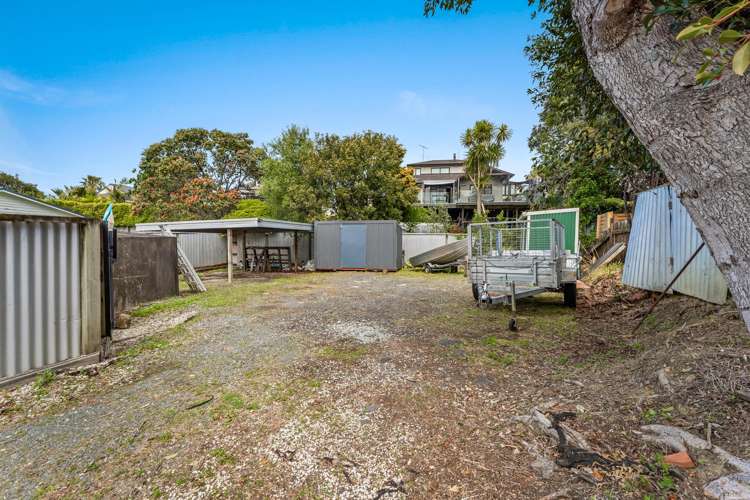 1257 Whangaparaoa Road Gulf Harbour_30