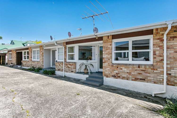 4/28 Turama Road Royal Oak_11