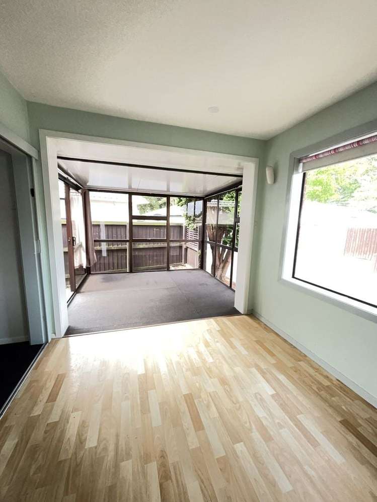 10 Oakhurst Place Russley_8