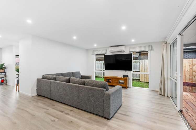36 Accolage Boulevard Kumeu_6