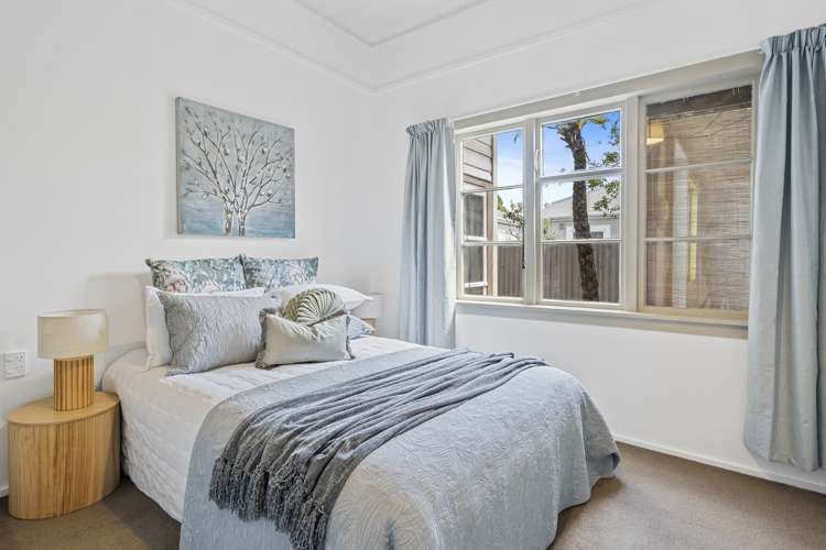 20 Adelaide Street Petone_12