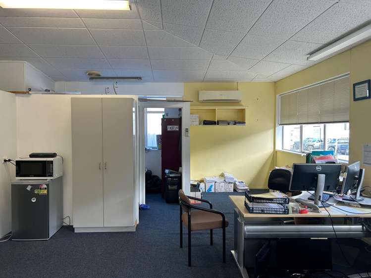 9, 1-9 Clive Square West Napier Cbd_2