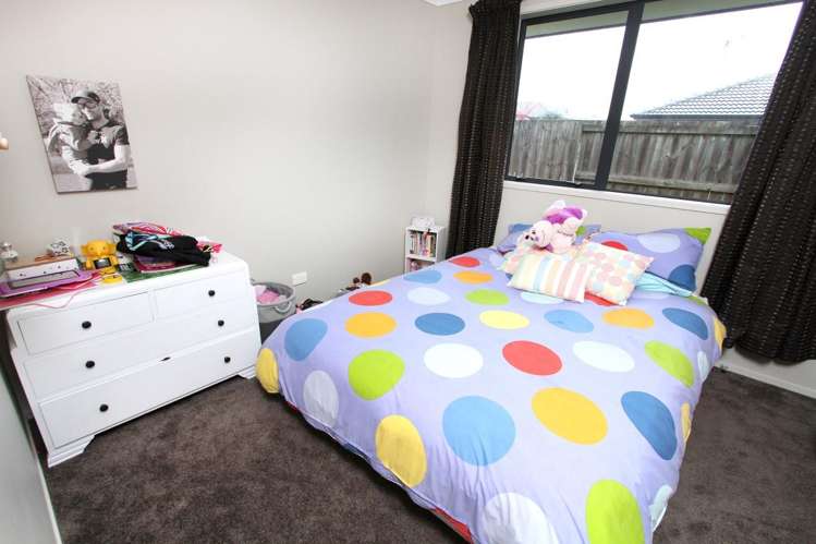 15 Bellbird Rise Pyes Pa_13