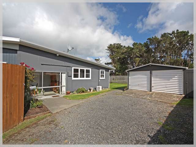66A Nash Parade Foxton Beach_1