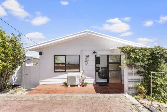 Modern Coastal Living Near the Beach