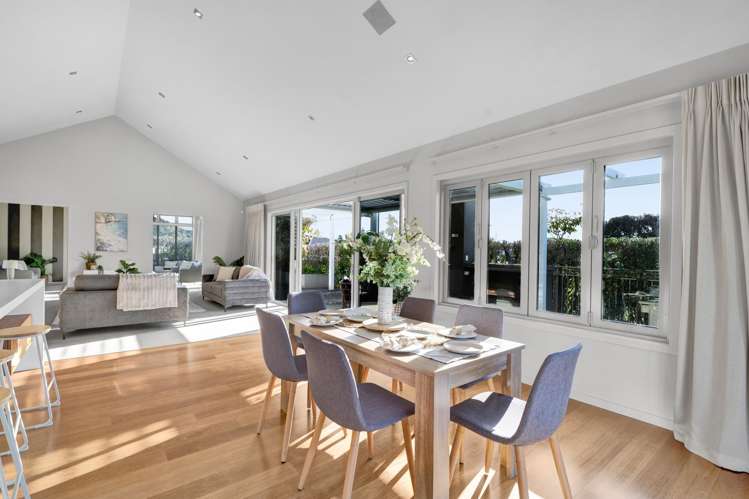 1 Gleneagles Way Waiwhakaiho_15
