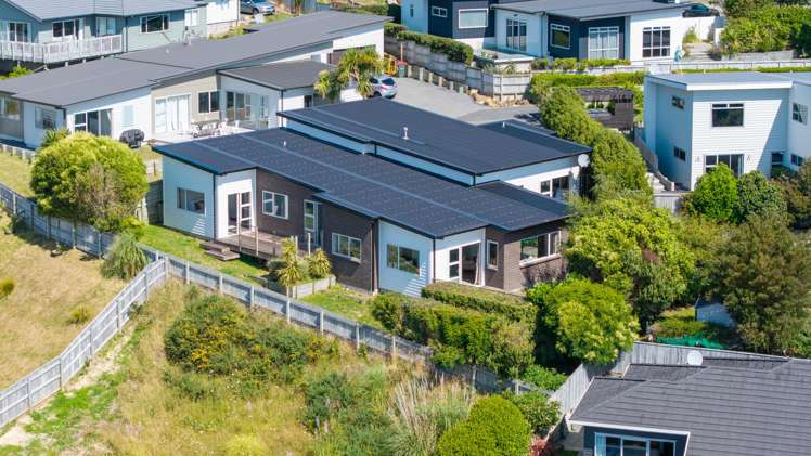 59 Endeavour Drive Whitby_1