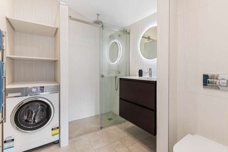 12 & 12A Springcombe Road St Heliers_24