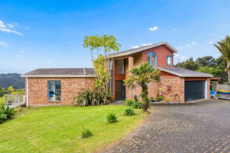 31 Rauhuia Crescent Parau_16