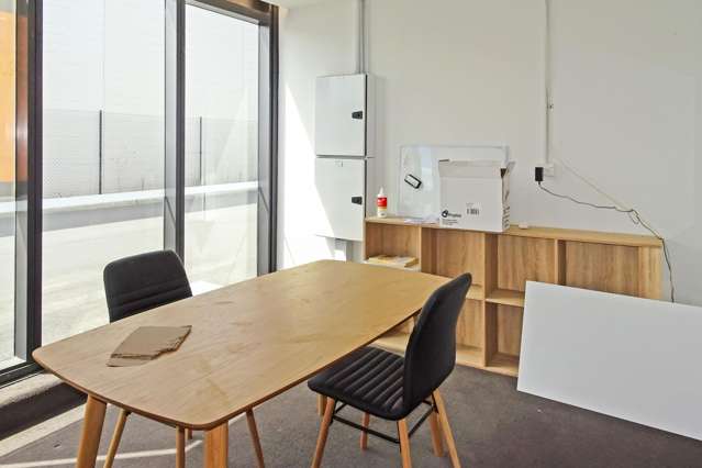 2/23 Bristol Place Te Rapa_2