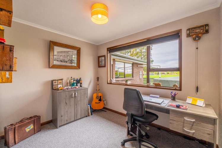 47 McIvor Road Anderson Park_11