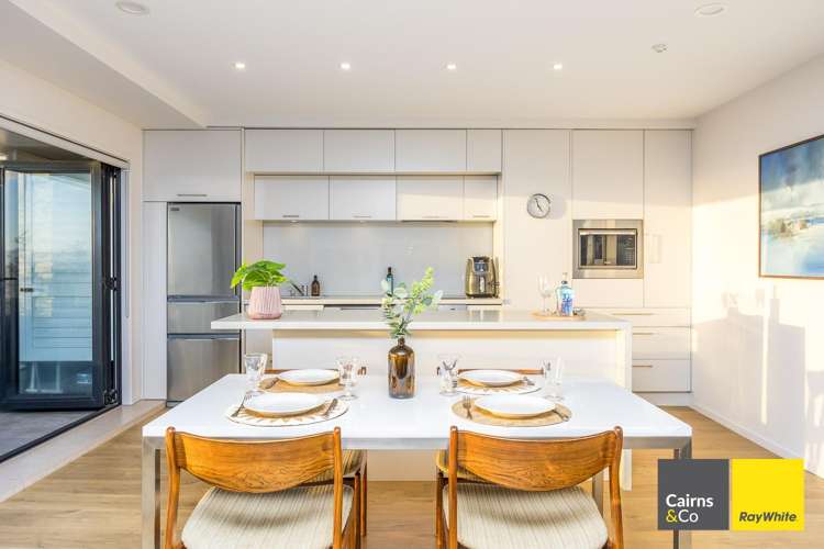 2A/221 Great North Road_5