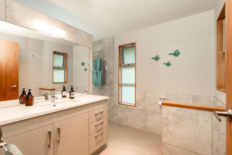 54 Kohekohe Road Waikanae_28