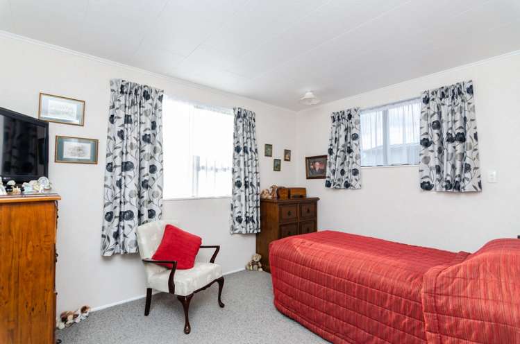 2/1 De Lacy Lane Carterton_6