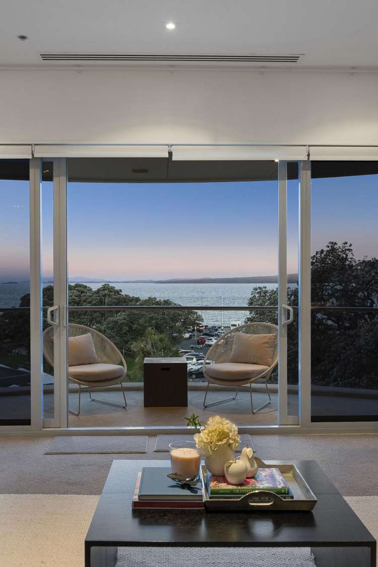 PB/7 The Promenade Takapuna_15