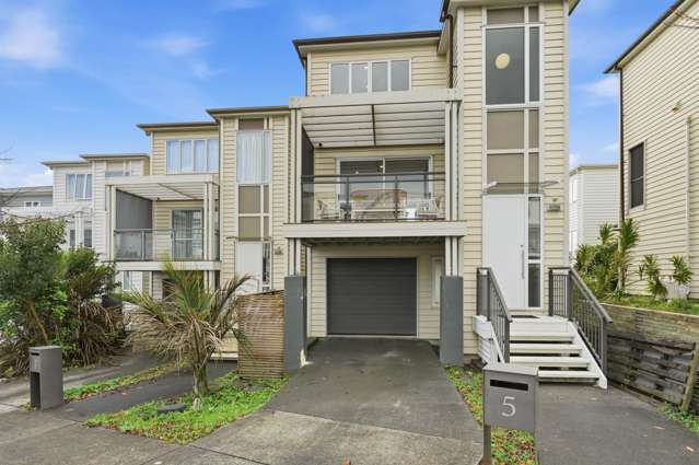 5 Panakenake Way Flat Bush_2