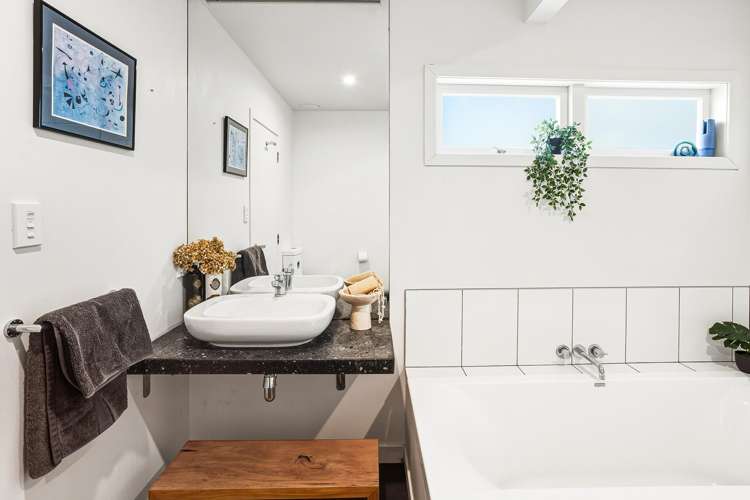 37 Haruru Falls Road Paihia_23