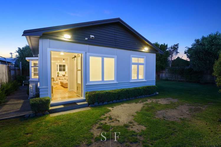 15 Rauparaha Street Waikanae Beach_17