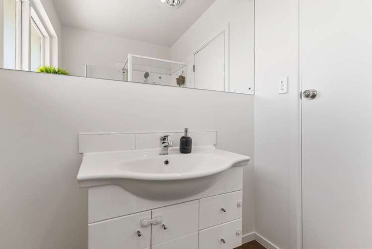 1 Stanton Crescent Hoon Hay_12