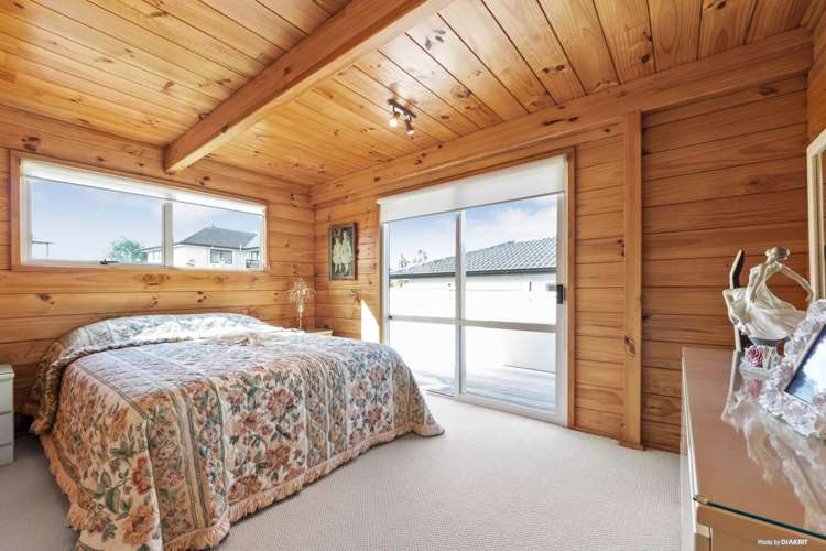 12 Longbush Road Te Atatu Peninsula_8