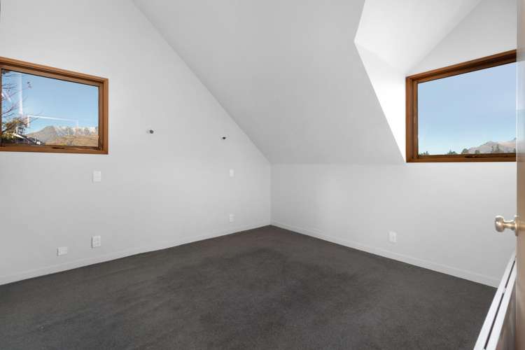 5 The Terrace Queenstown_13