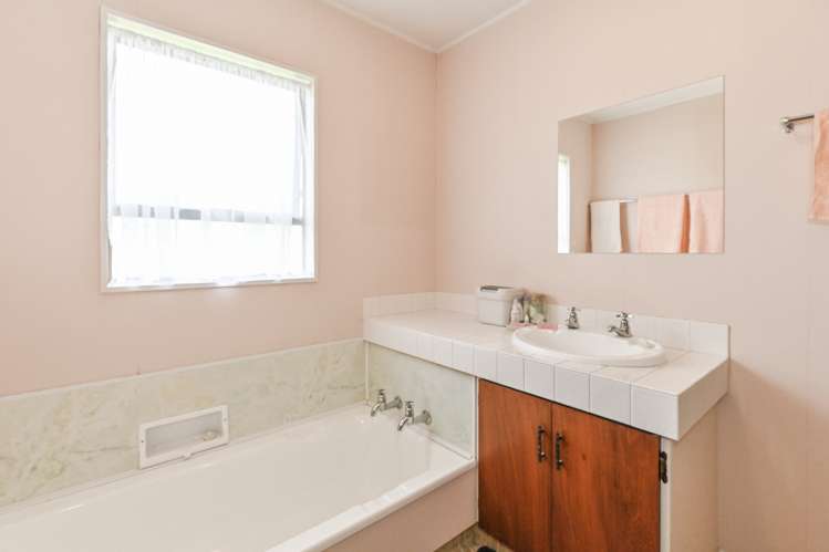 3/200 Karaitiana Street Frimley_7