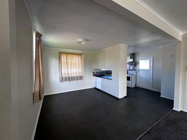 5 Matamata Place Otara_4