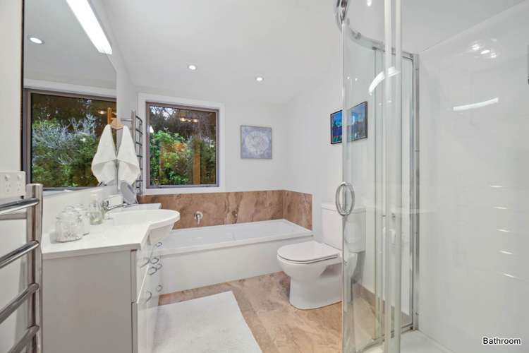 6 Cronin Place Beach Haven_12