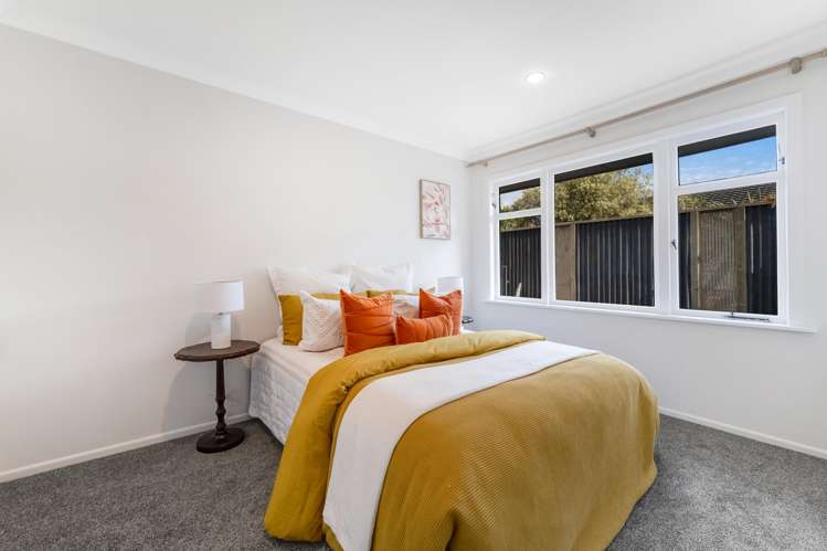 72 Bradbury Road Botany Downs_12