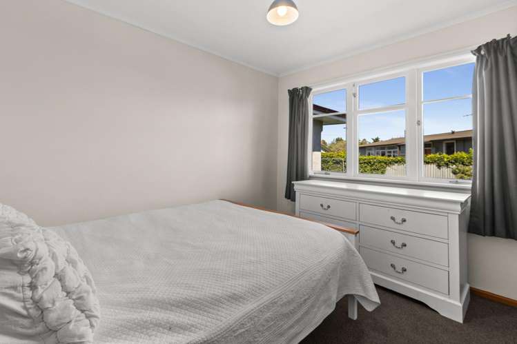 4 Avon Terrace Taradale_9