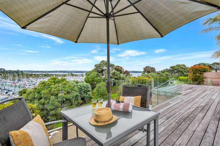 81 Pine Harbour Parade Beachlands_7