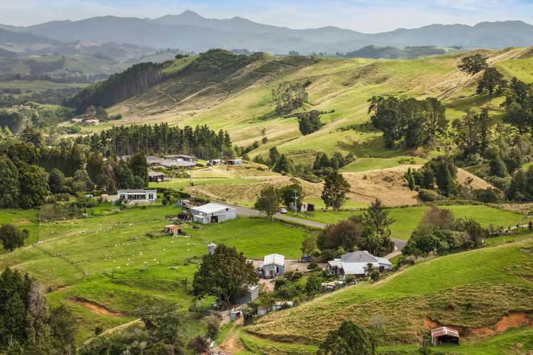 54 Thorn Road Waihi_36